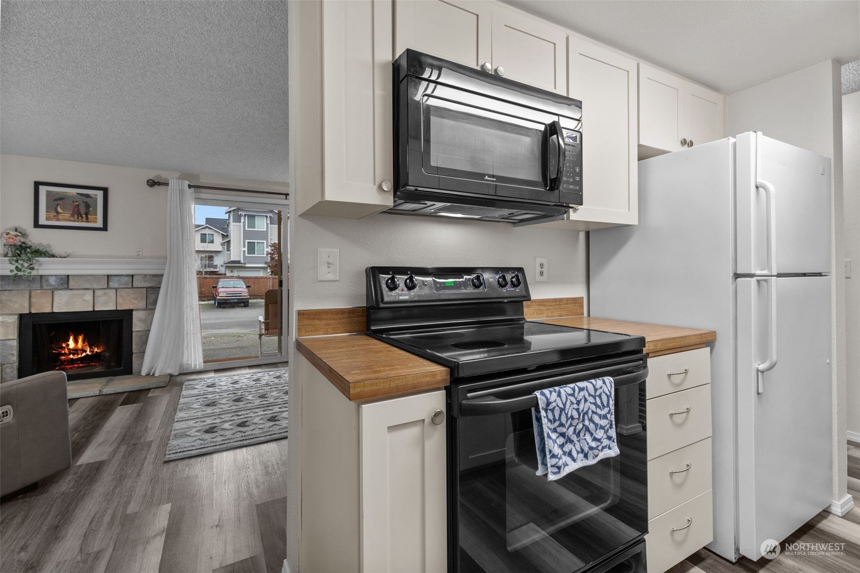 327 128th Street SE Unit: M-123