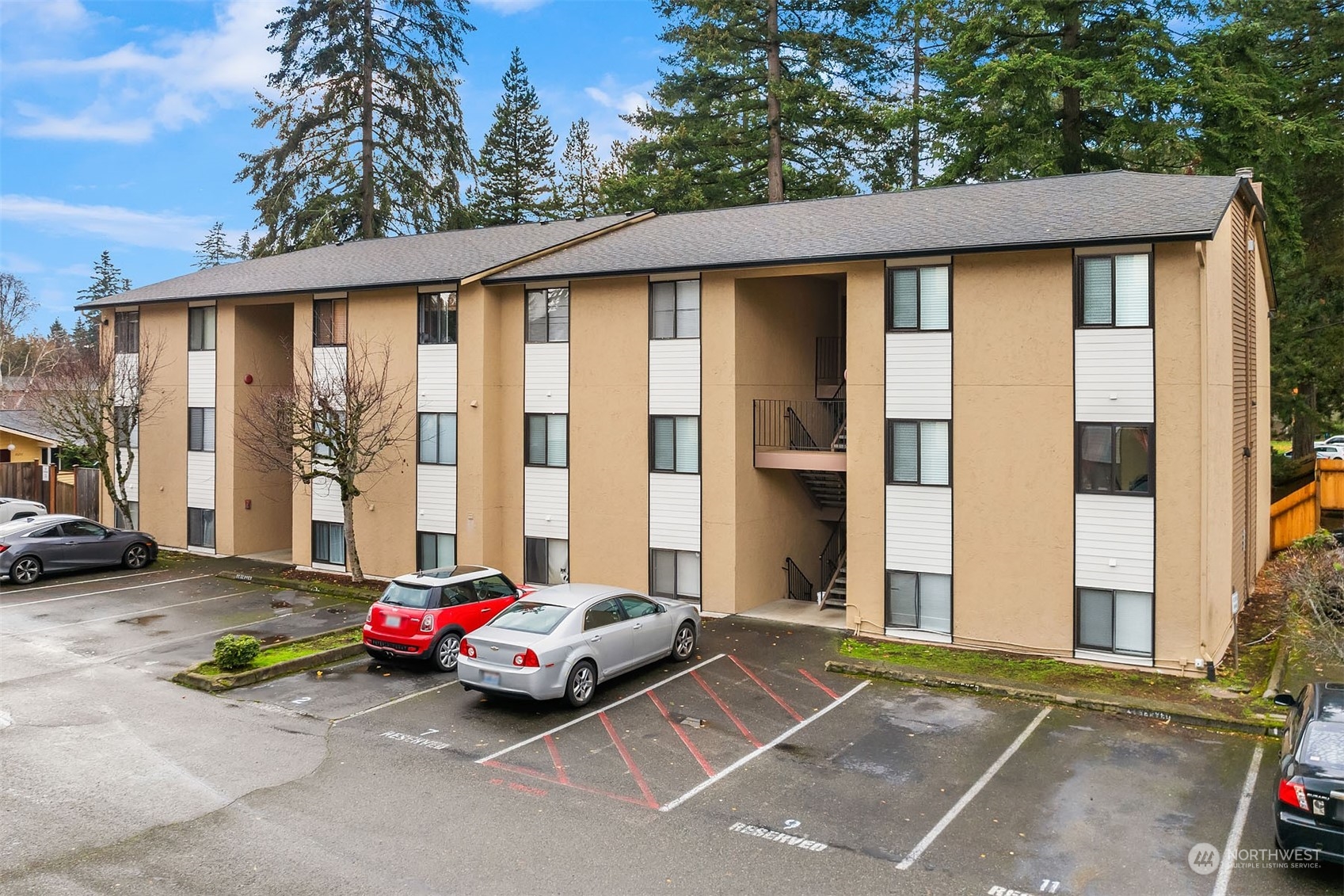 16205 NE 12th Court Unit: E71