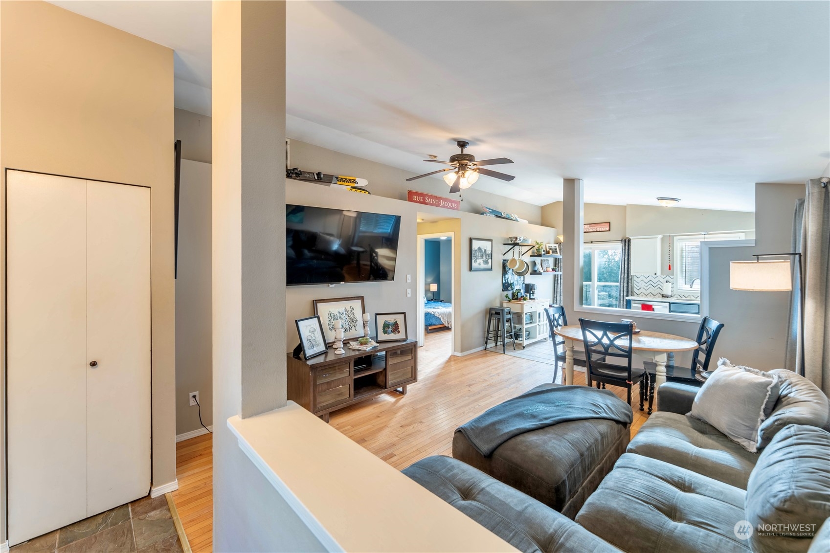 206 Meadow Lane