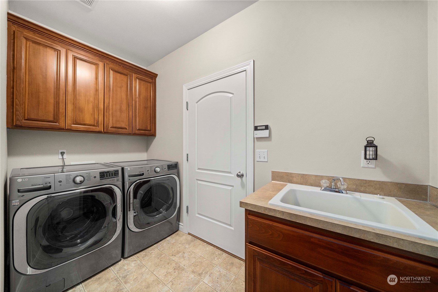 21813 Quiet Water Loop E