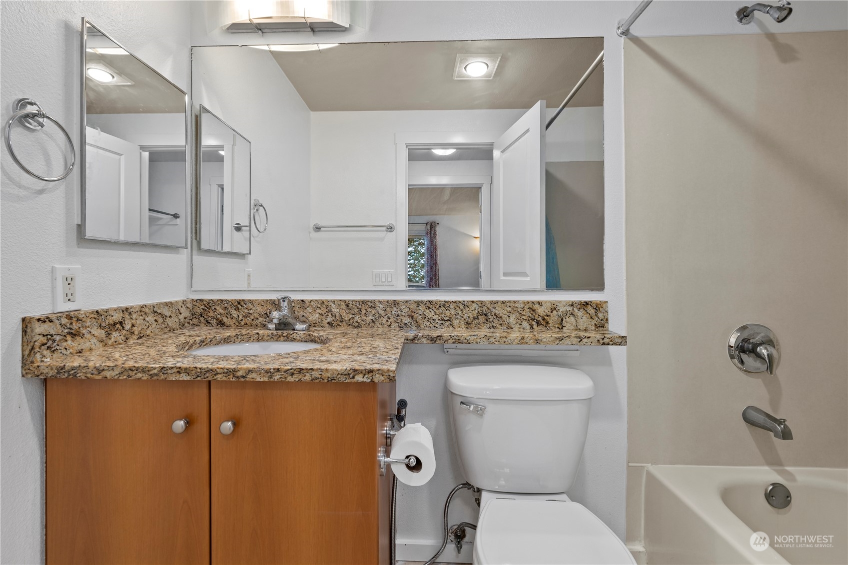 12404 E Gibson Road Unit: N202