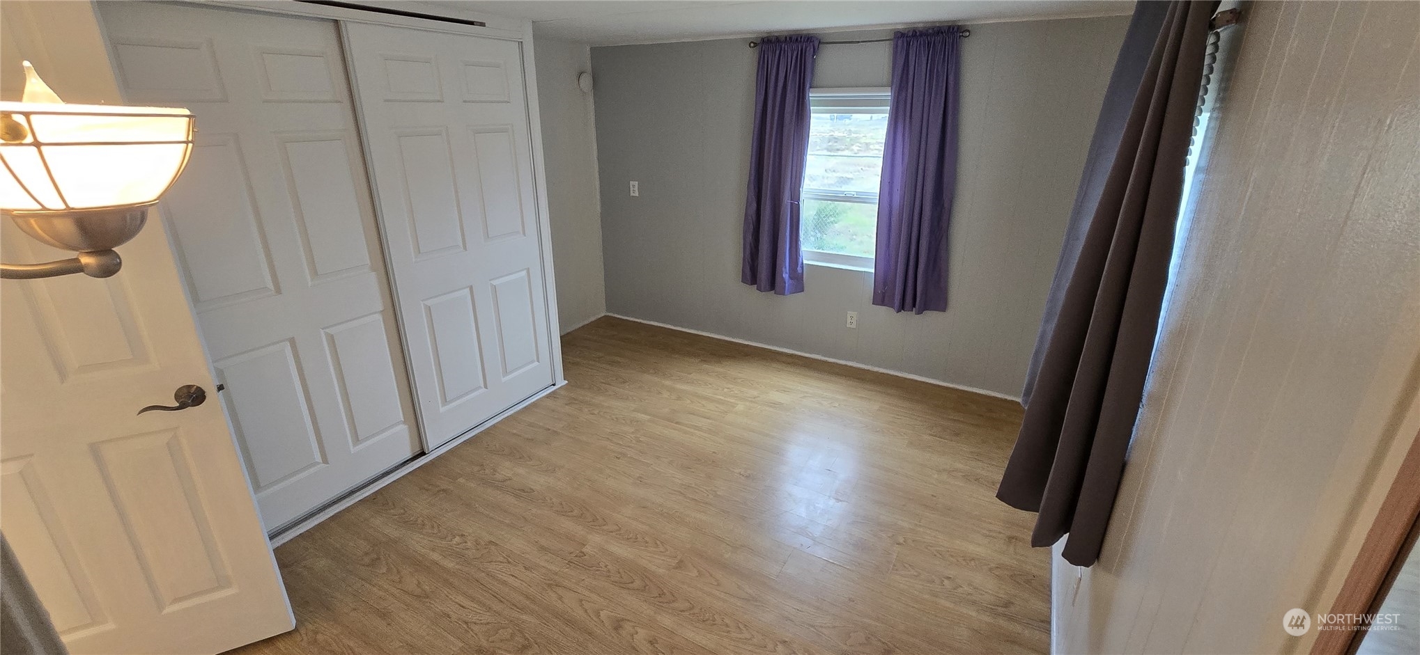 819 E 204th Street E Unit: 20