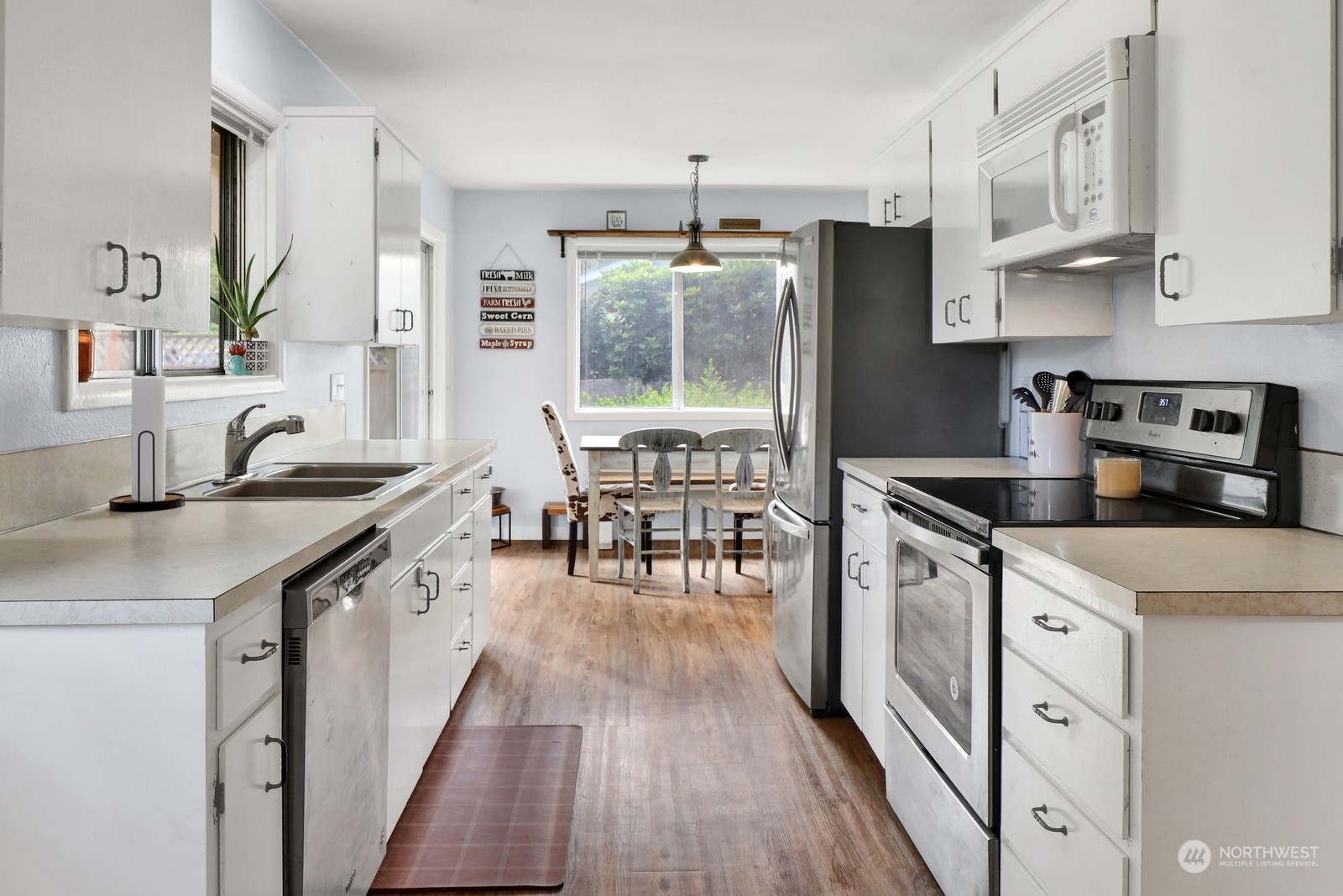 815 Meadowlark Road