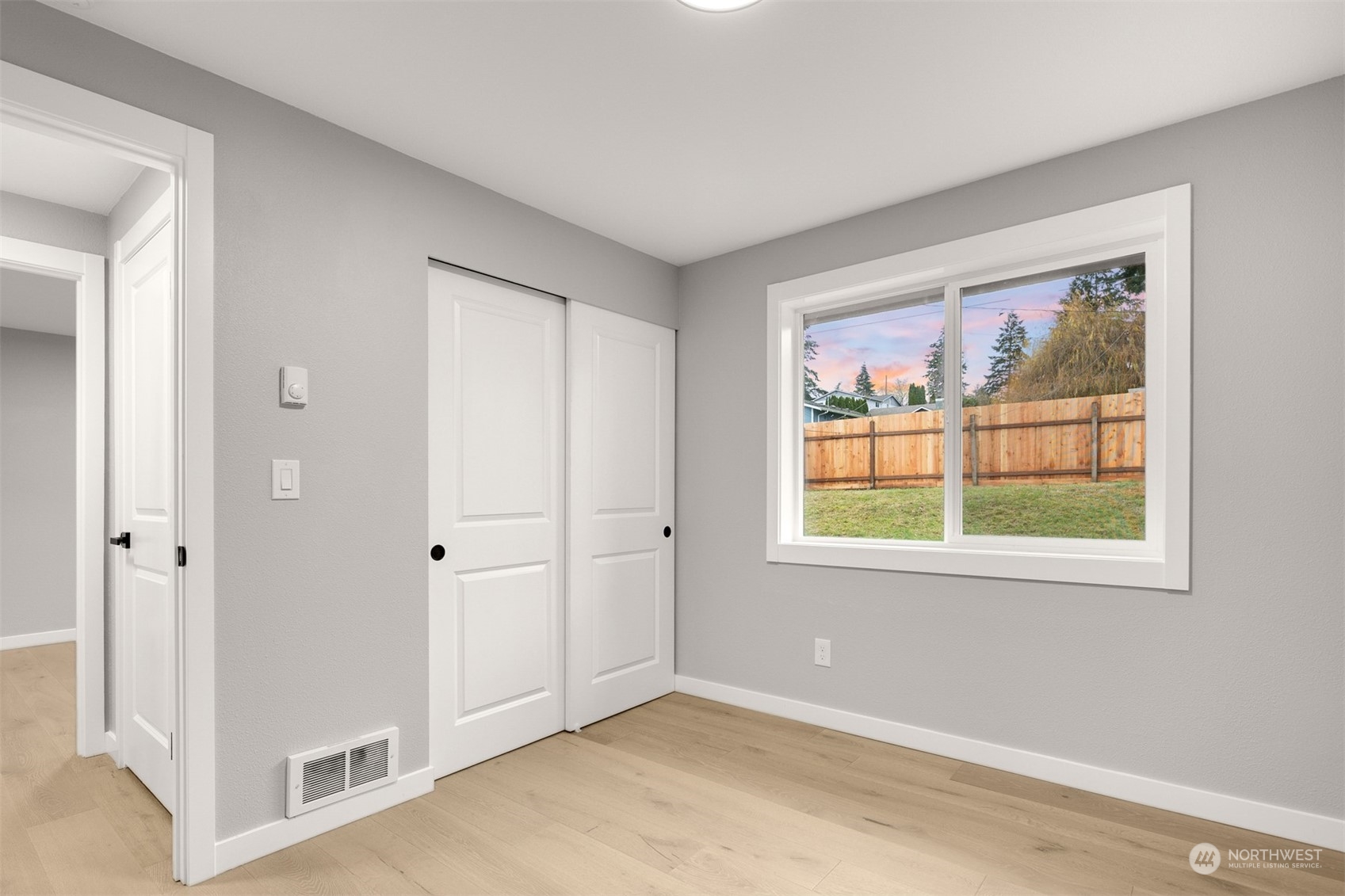 5014 N Visscher Street