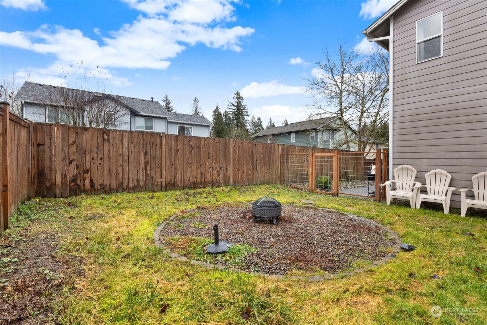 721 122nd CT NE