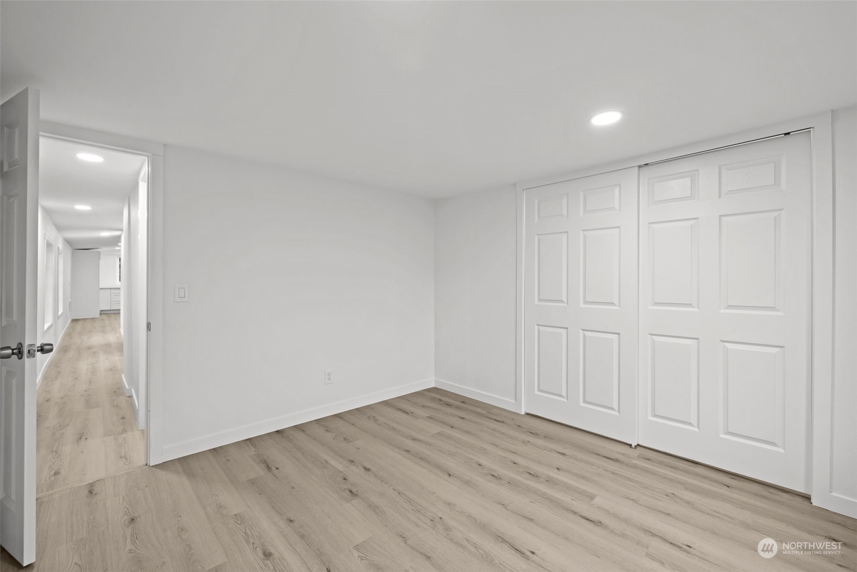21708 102nd Street Court E Unit: 28