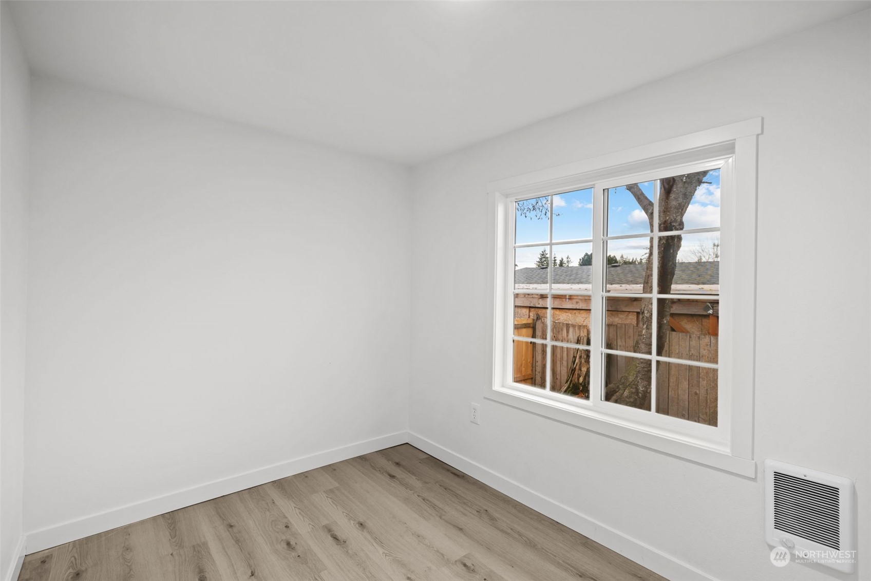 21708 102nd Street Court E Unit: 28