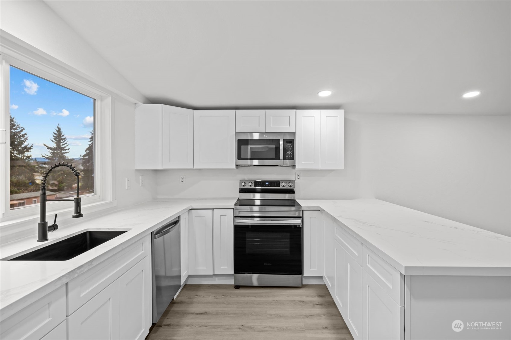 21708 102nd Street Court E Unit: 28