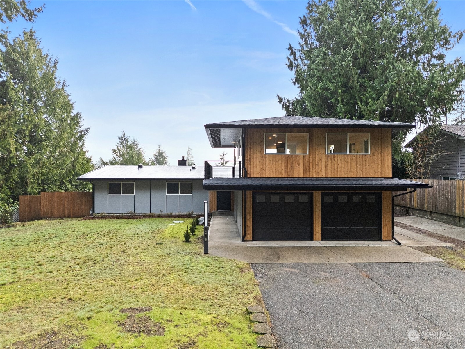 1310 Skyridge Street SE