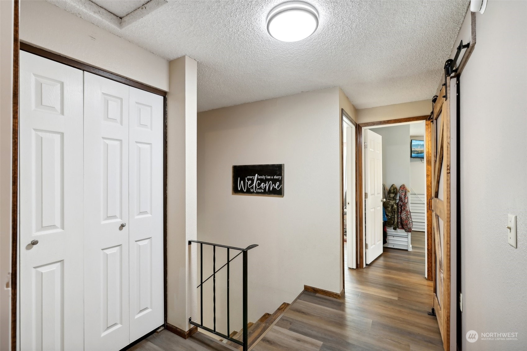 2826 NE Fernwood Court