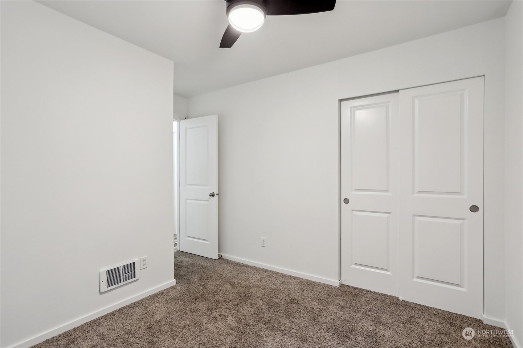 819 SE Olga Circle
