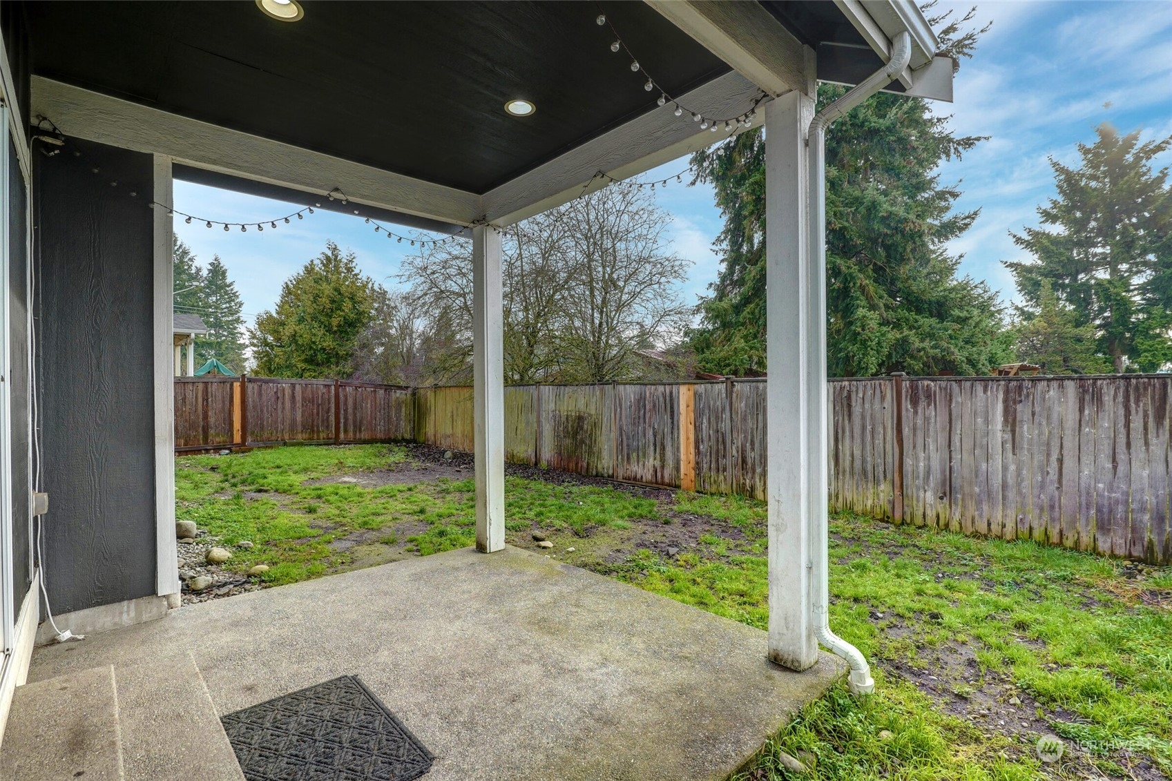 16705 Greenleaf Avenue SE