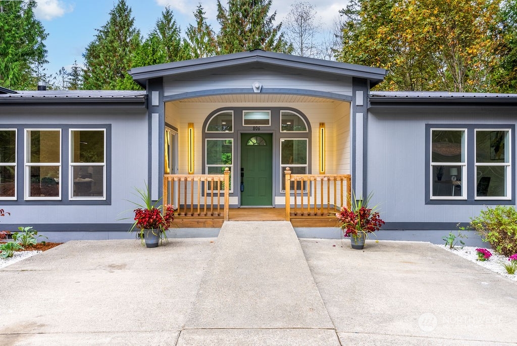 806 Sanford Ave SW