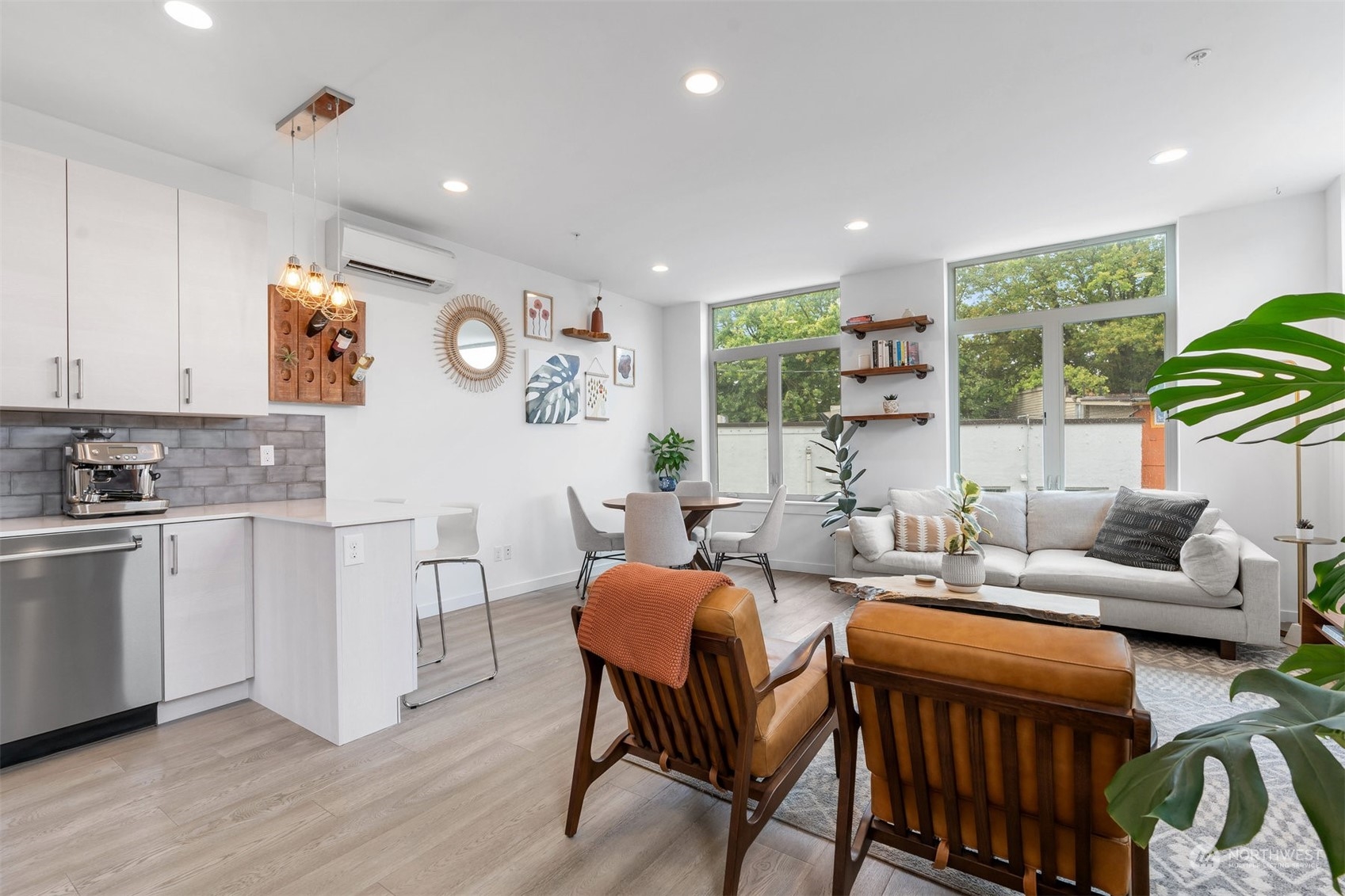 4508 S Orcas Street Unit: E