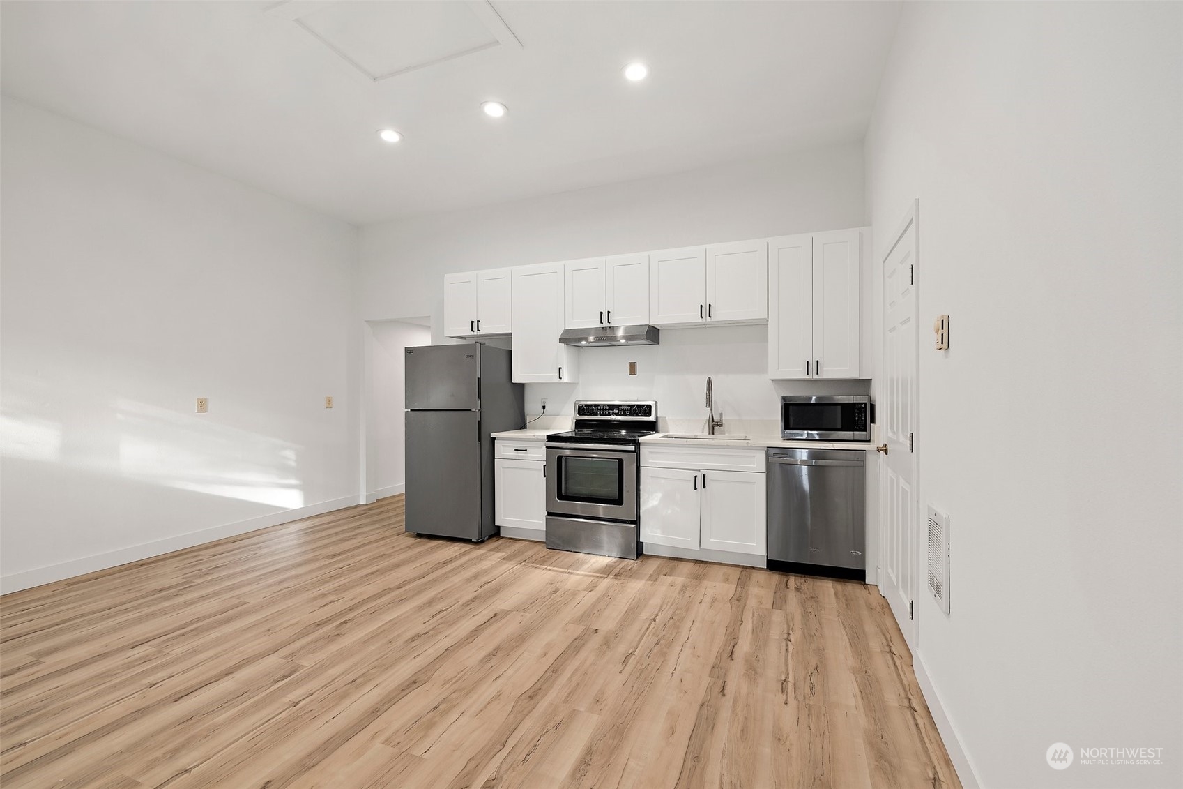 1133 161st Street SW Unit: B