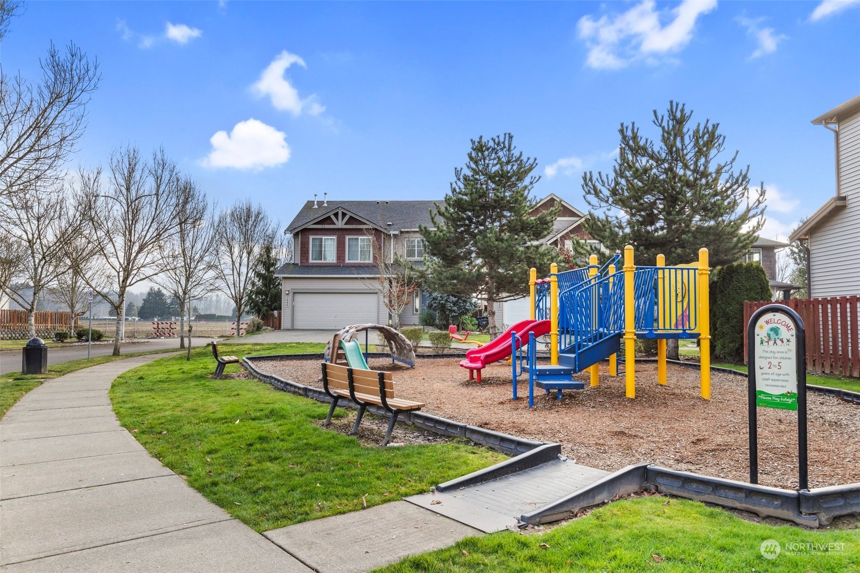 1074 42nd Court NE