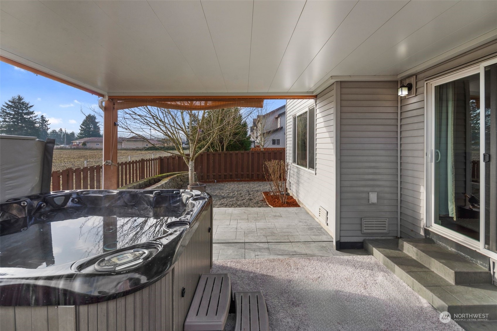 1074 42nd Court NE