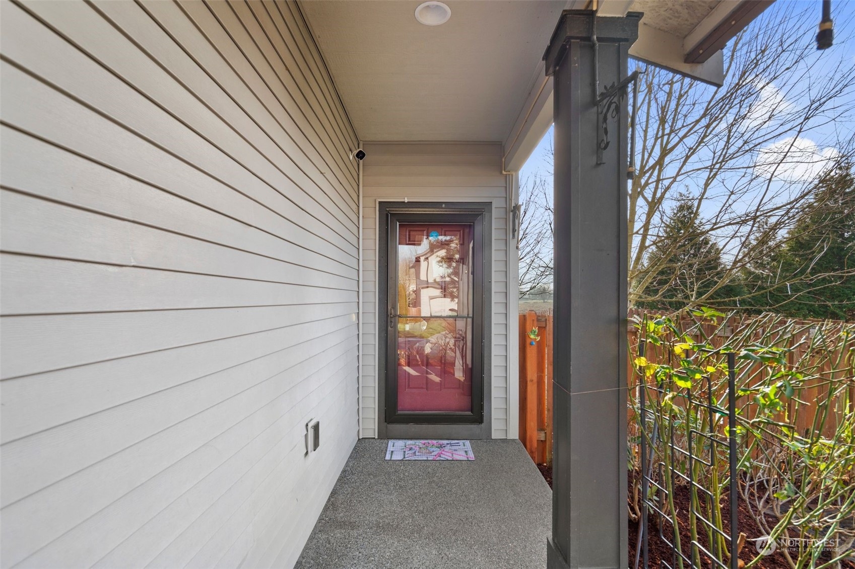 1074 42nd Court NE