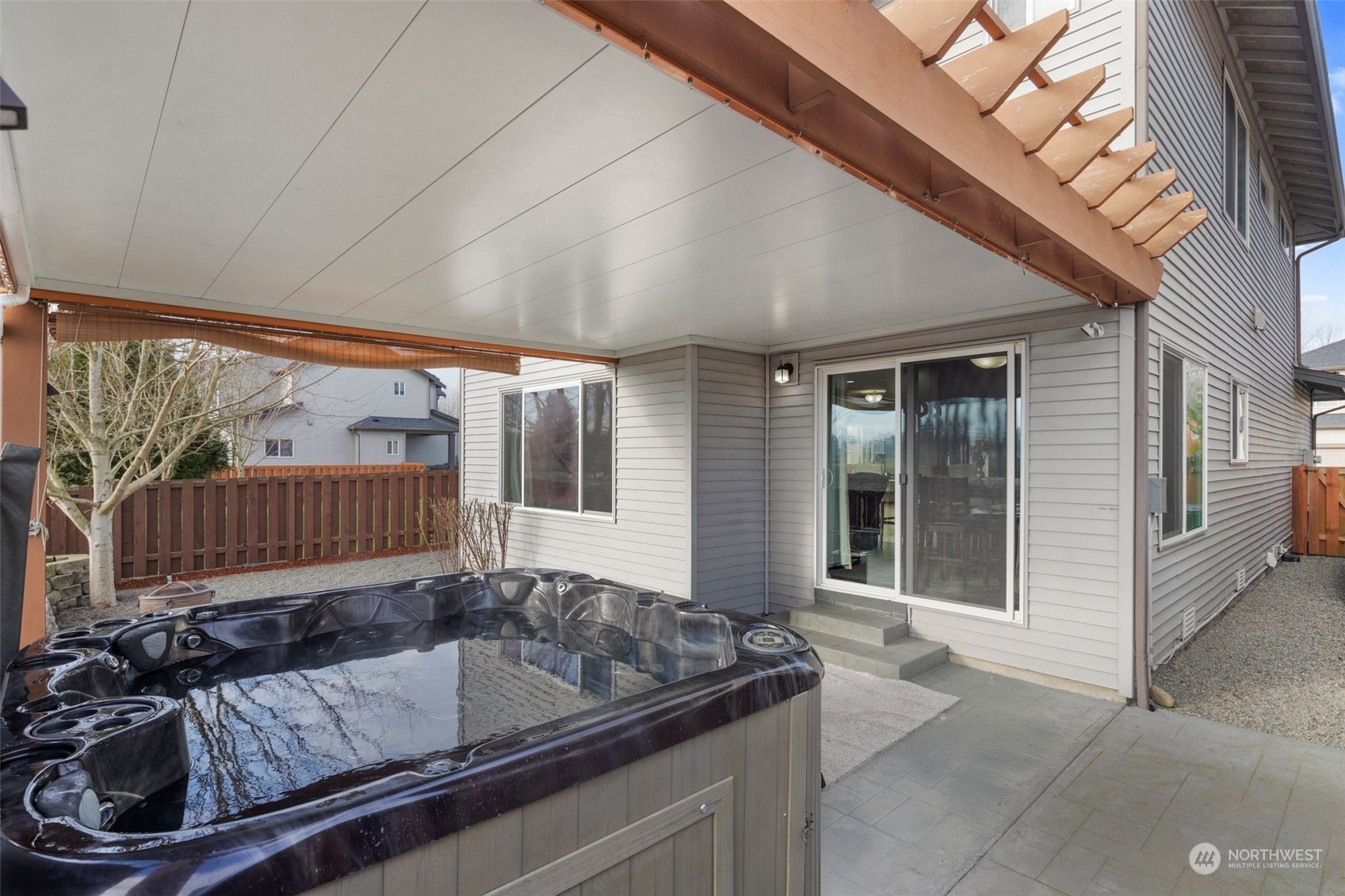 1074 42nd Court NE