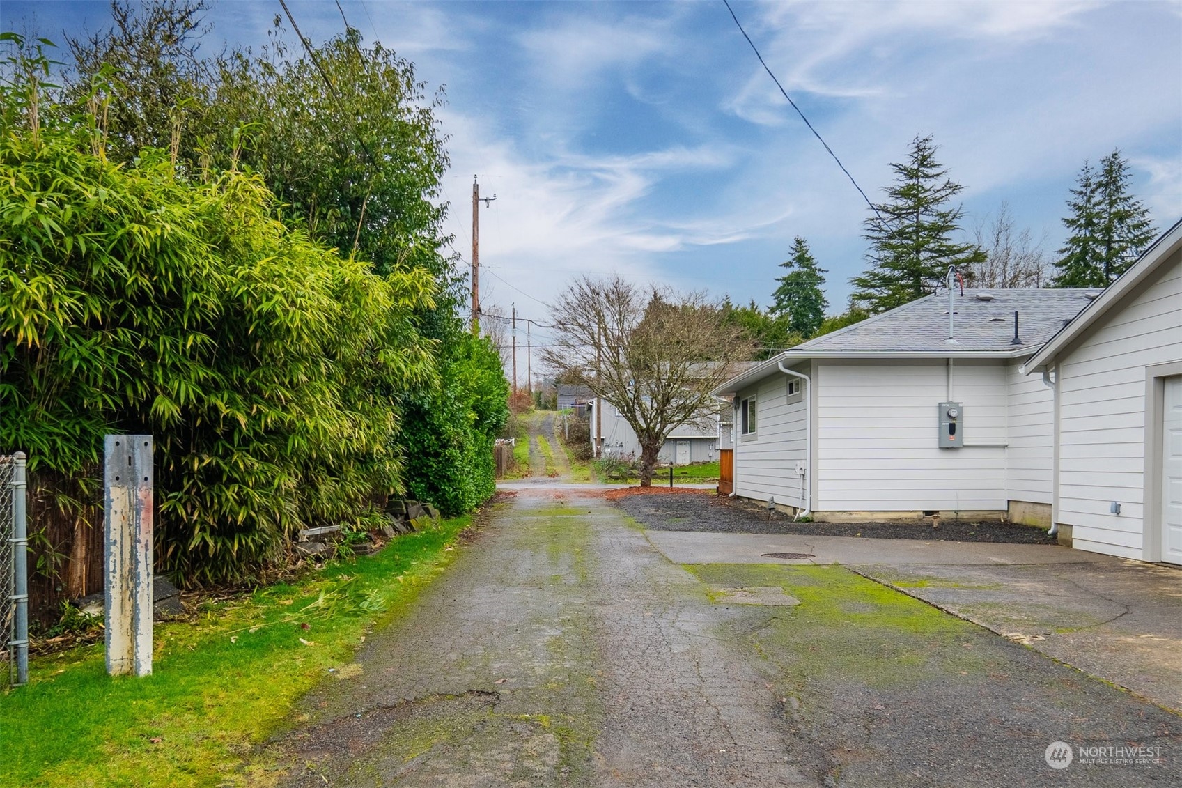 619 E Elma Avenue