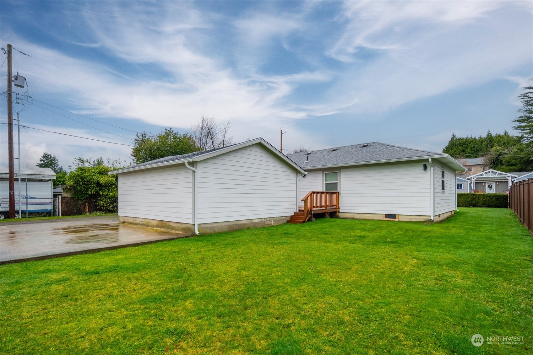 619 E Elma Avenue