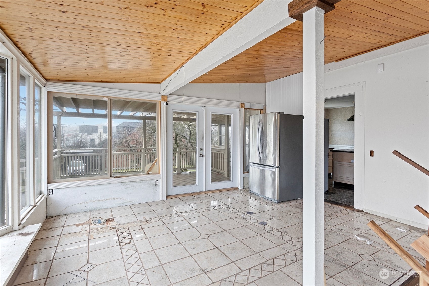 4058 36th Ave SW