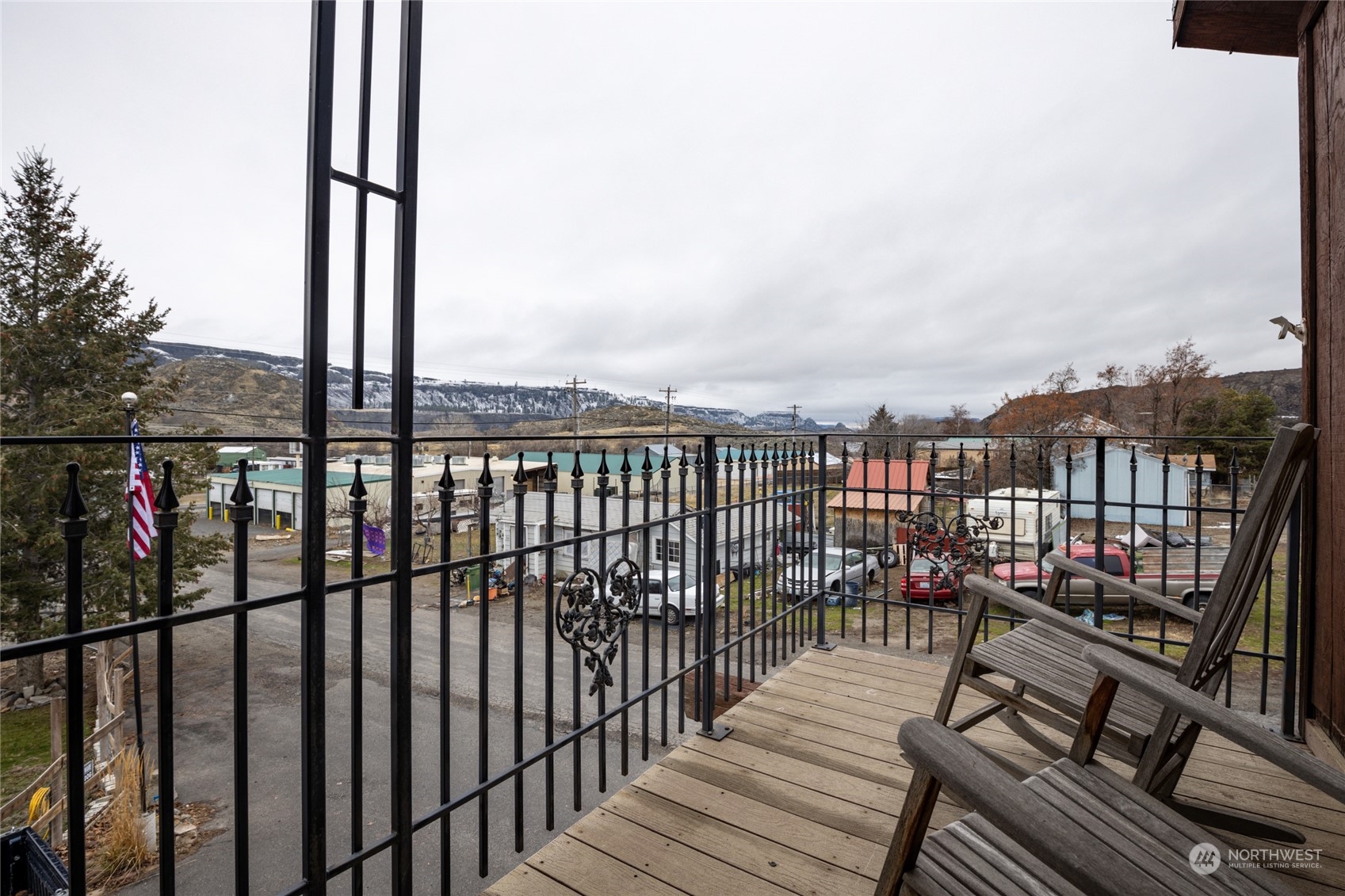 118 W Kelso