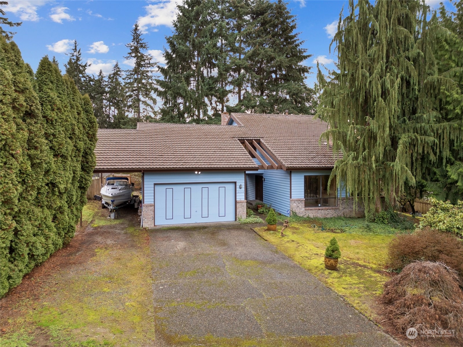 14209 NE 12th Pl