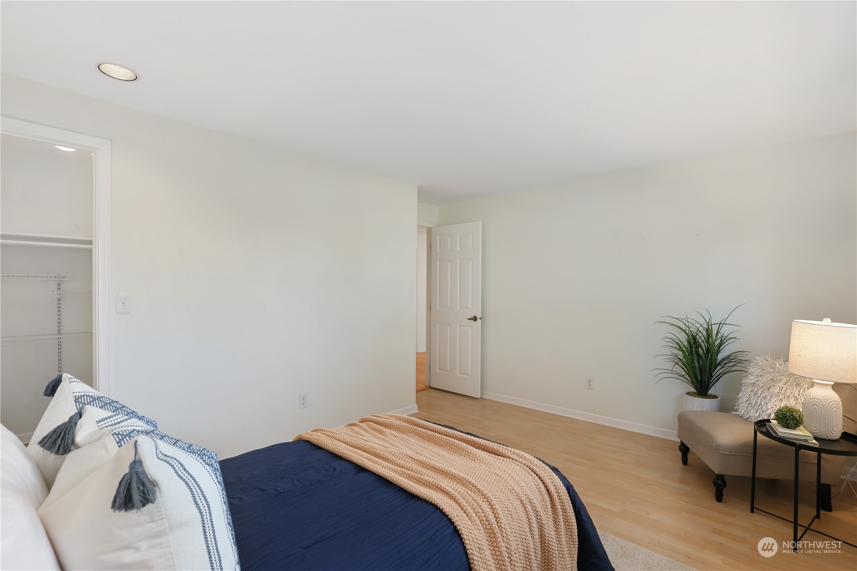 29331 11th Pl S