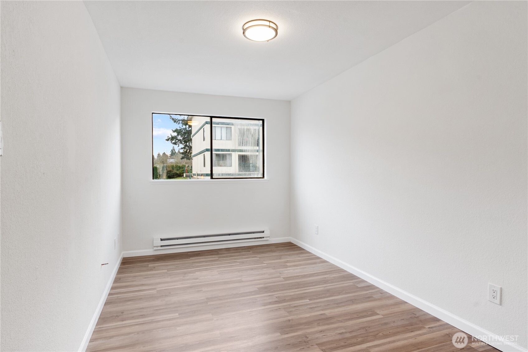 1602 Naval Avenue Unit: 27