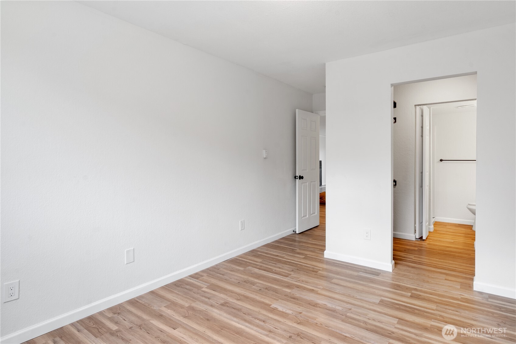 1602 Naval Avenue Unit: 27