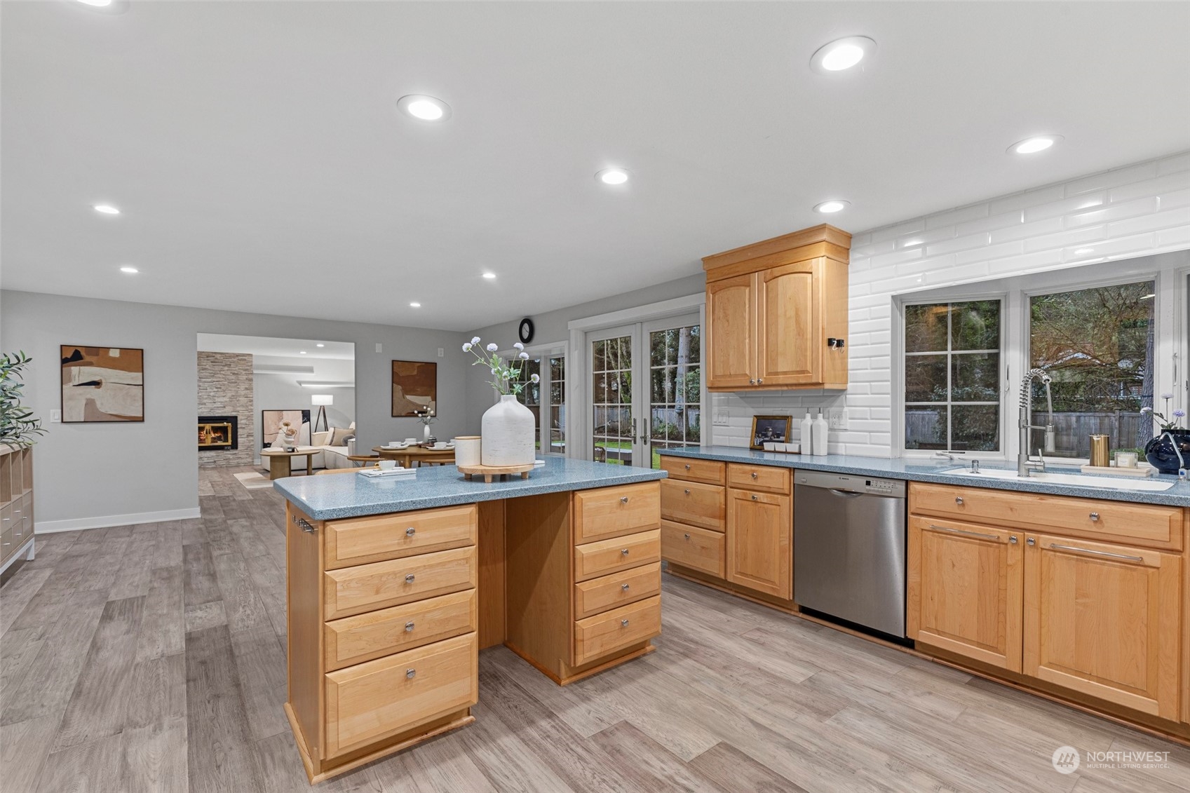 2614 Evergreen Pt Rd