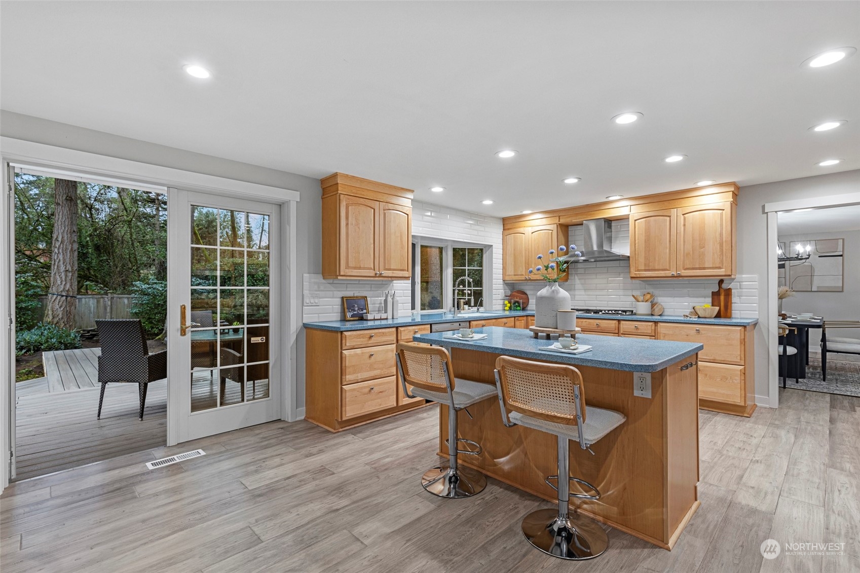 2614 Evergreen Pt Rd