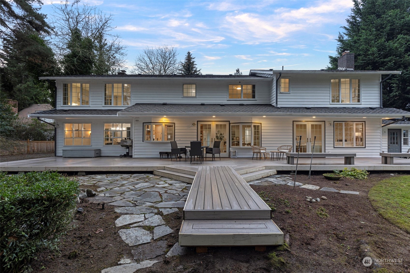 2614 Evergreen Pt Rd