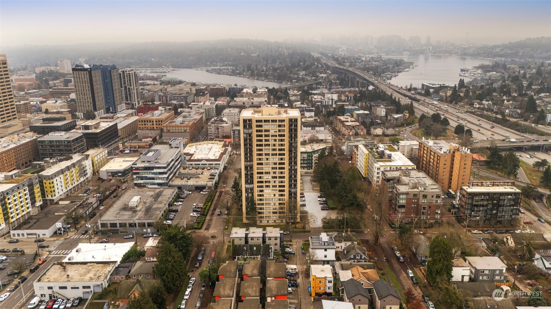 4540 8th Avenue NE Unit: 506