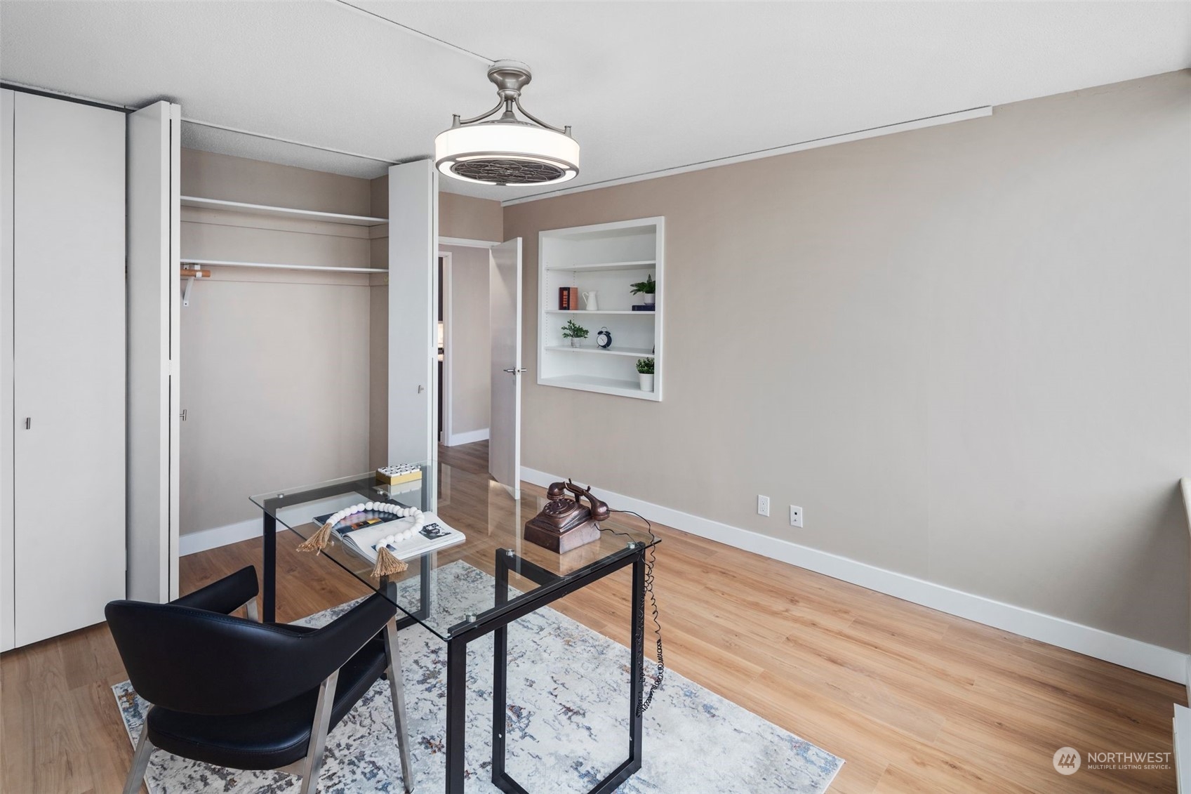 4540 8th Avenue NE Unit: 506