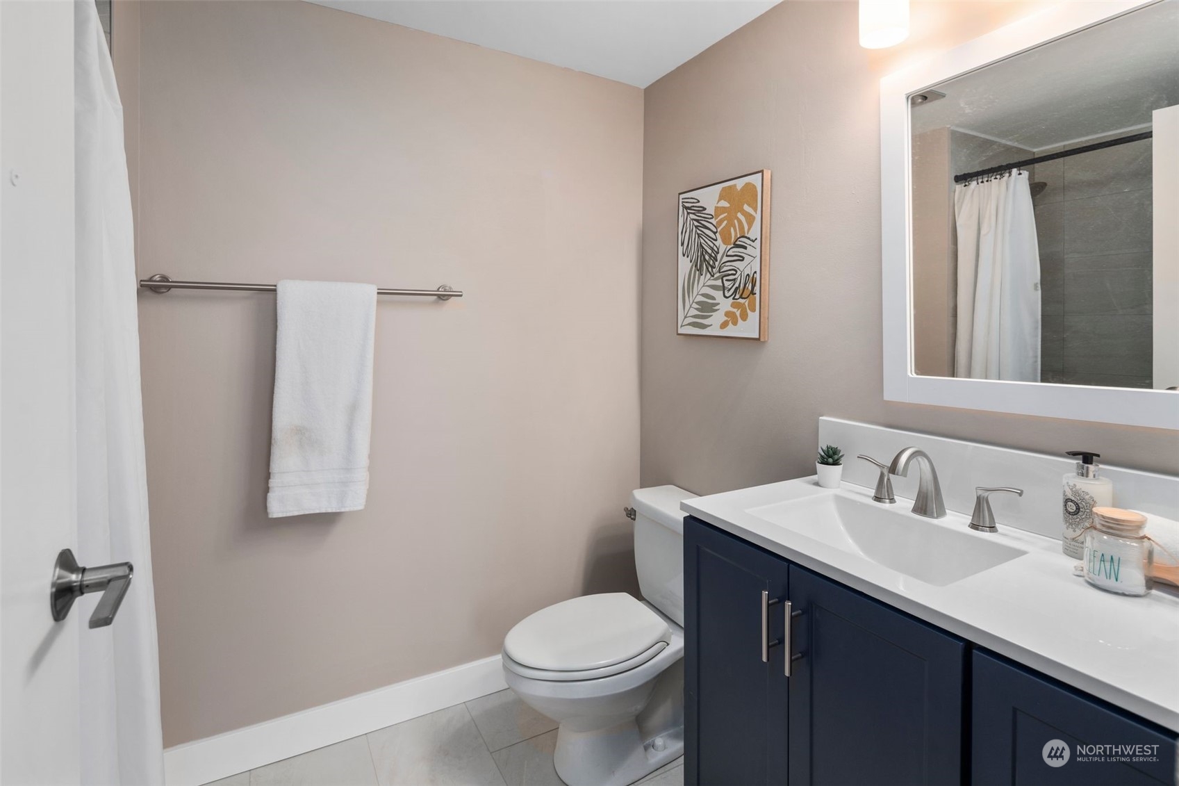 4540 8th Avenue NE Unit: 506