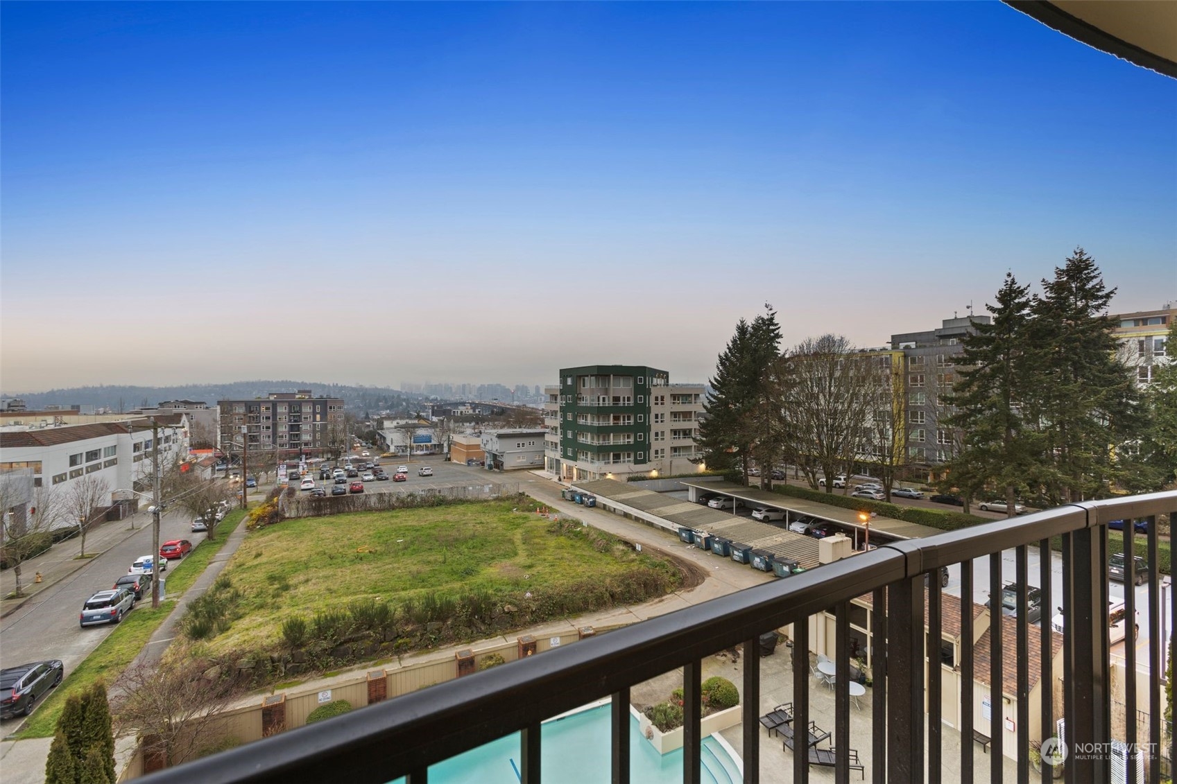 4540 8th Avenue NE Unit: 506