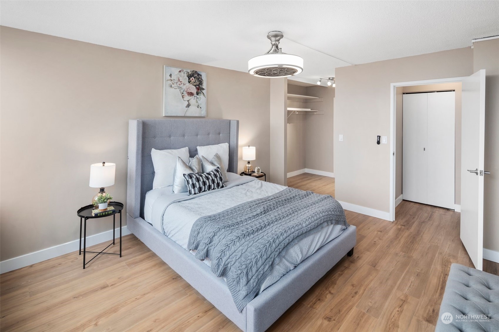 4540 8th Avenue NE Unit: 506