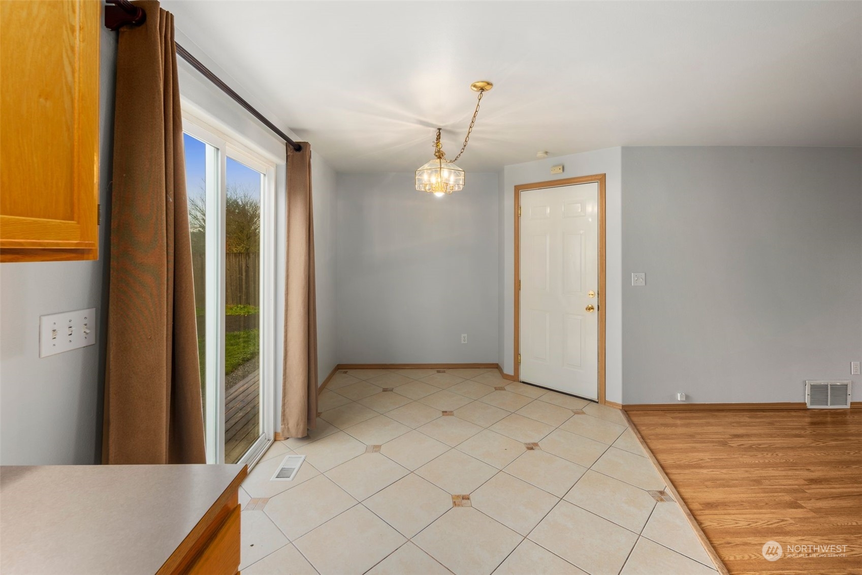 445 Spring Lane