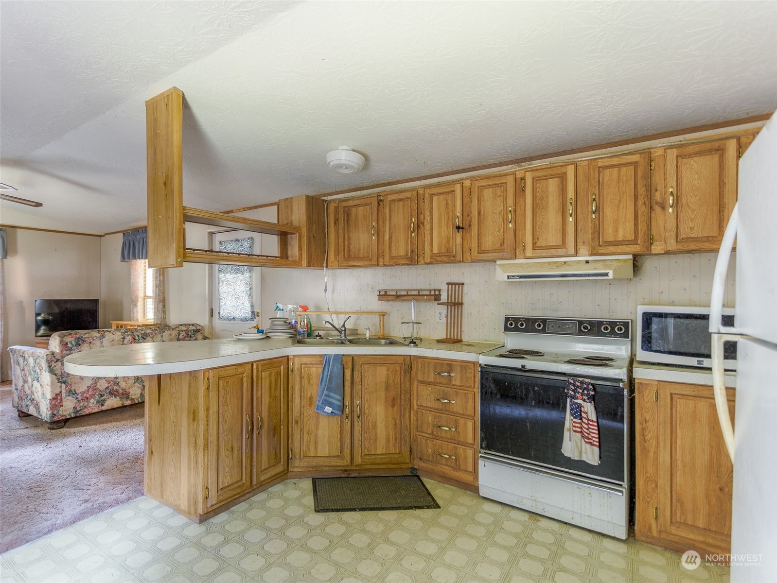 260 E Tahuya Drive