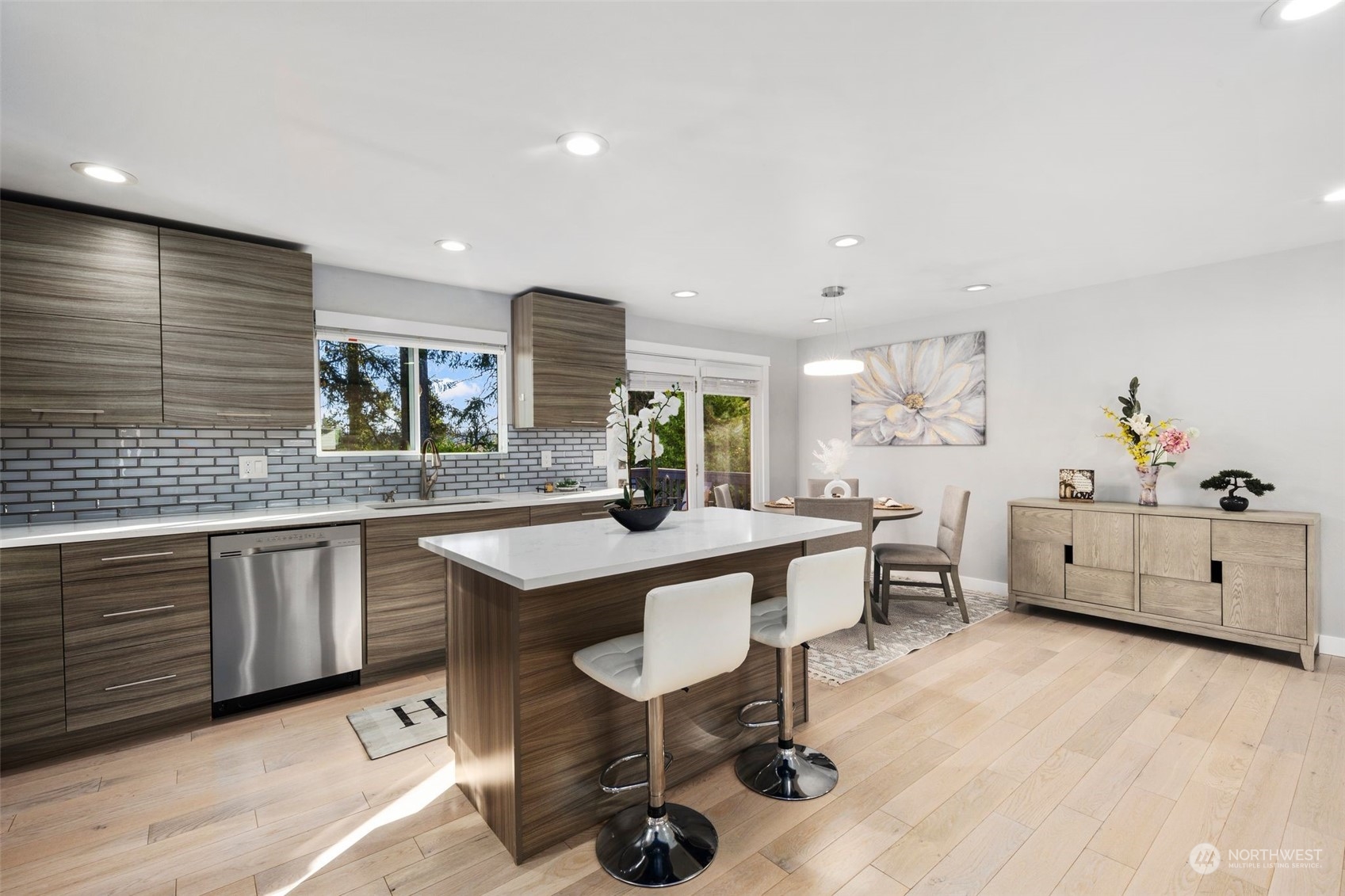 17309 58 Avenue W