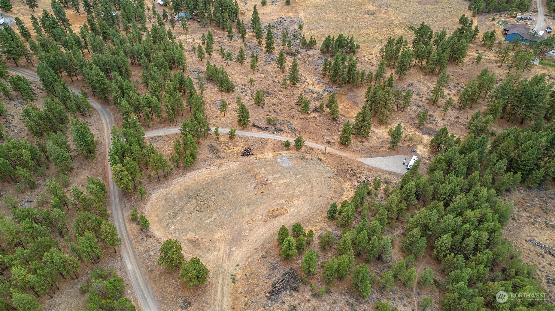 202 Pinewoods Way