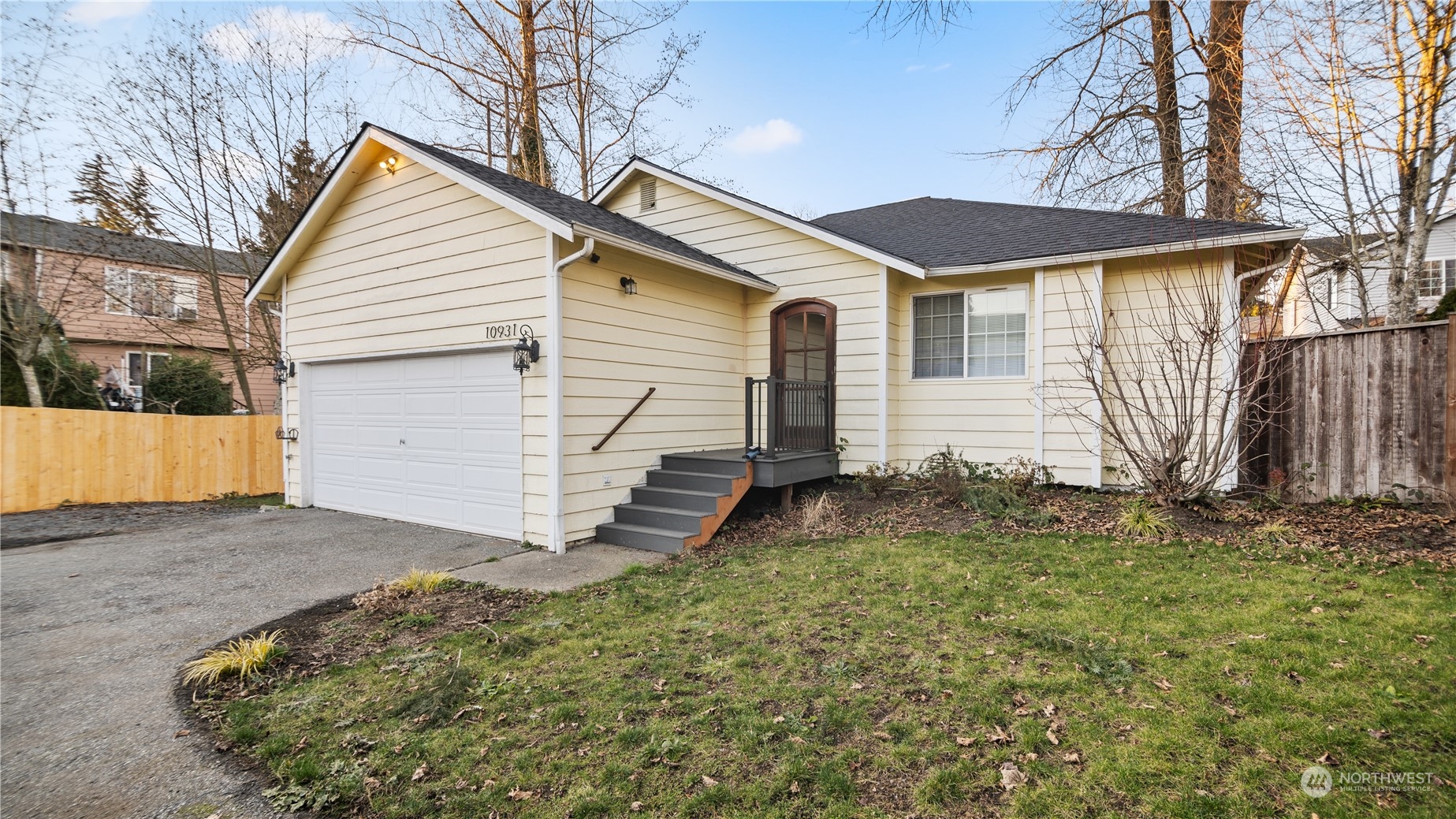 10931 Paine Field Way