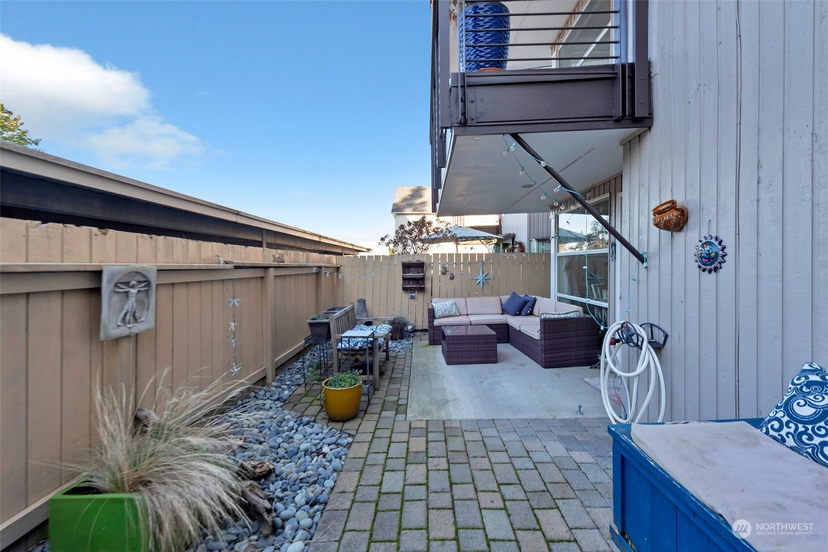 654 5th Avenue S Unit: 101