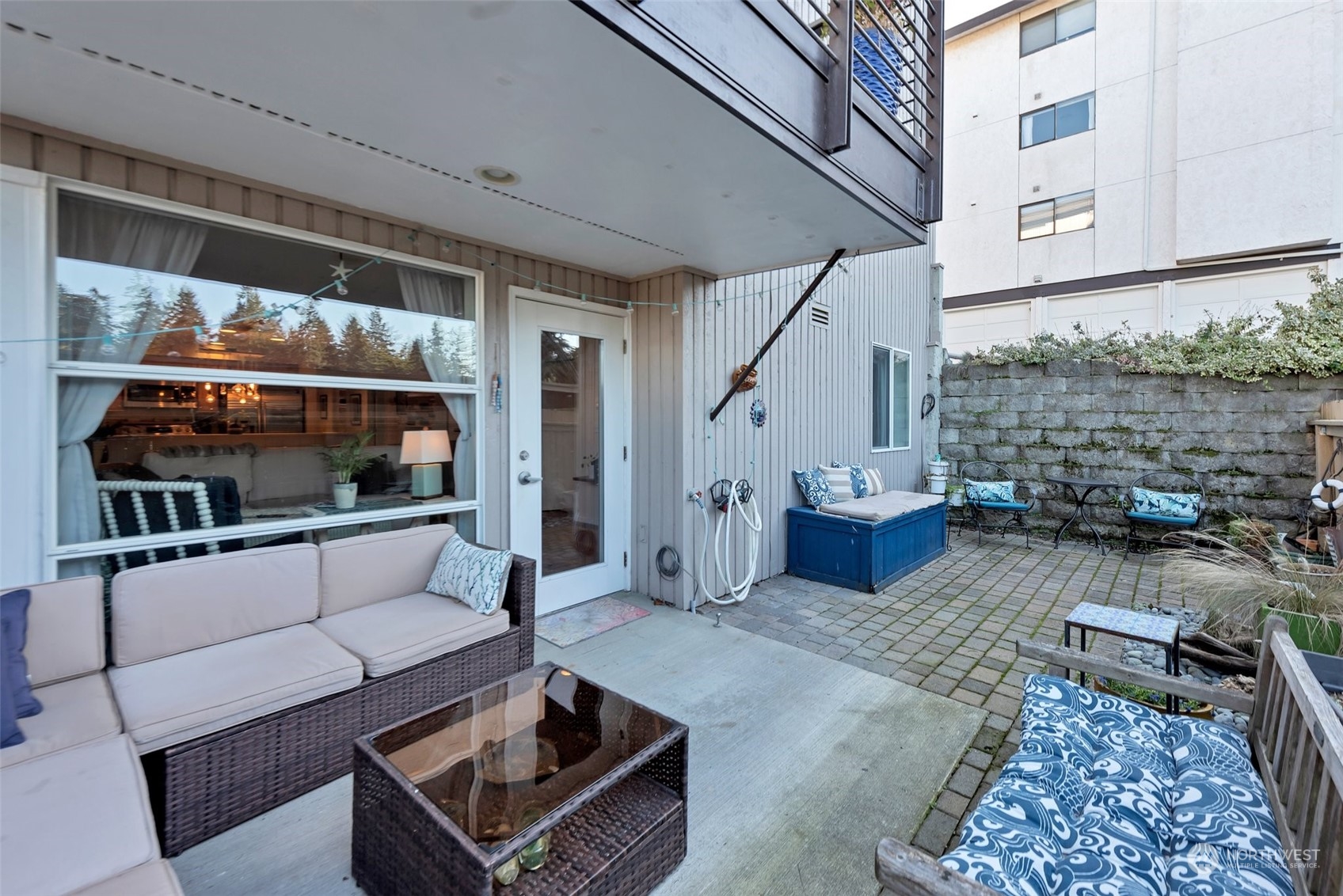 654 5th Avenue S Unit: 101