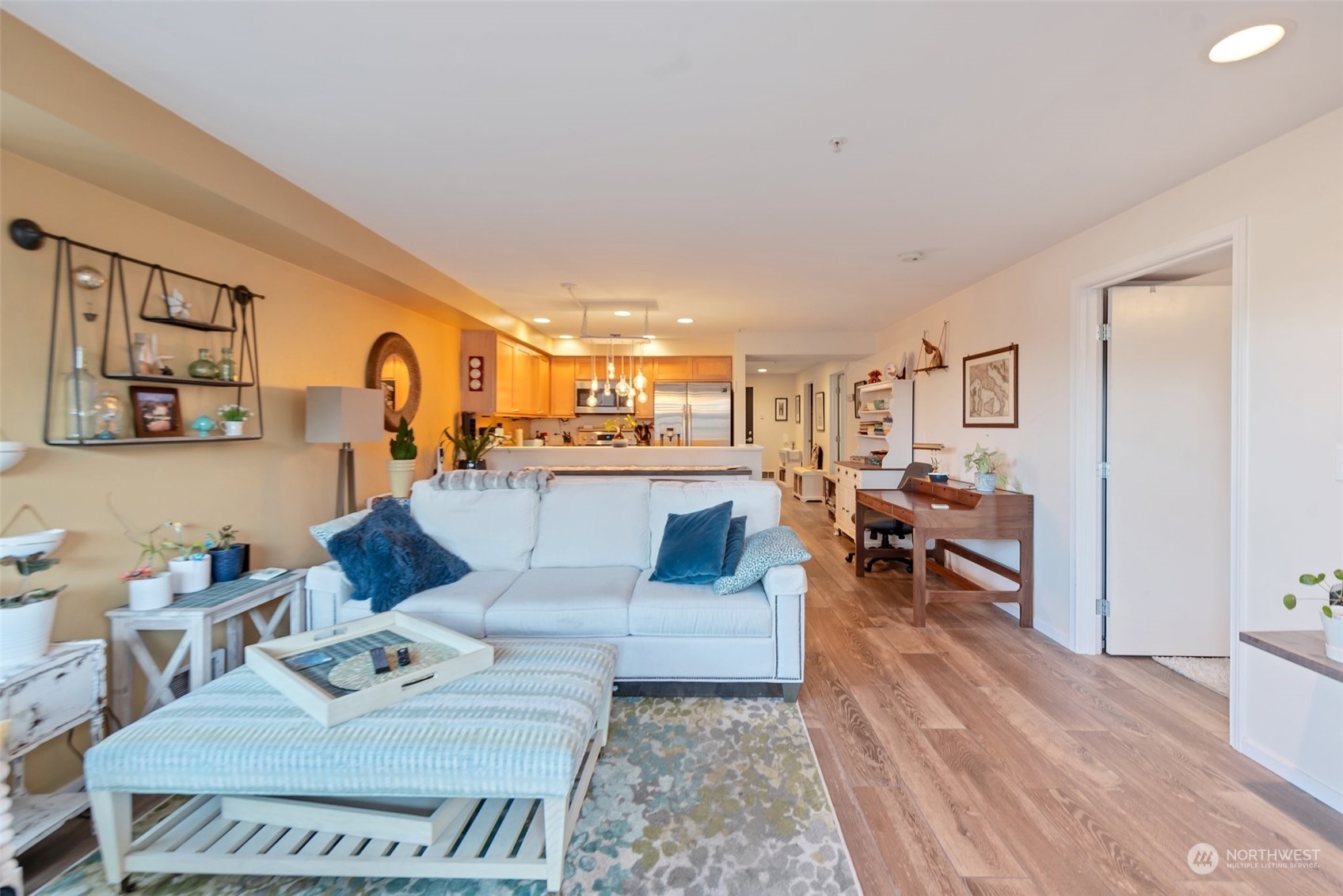 654 5th Avenue S Unit: 101