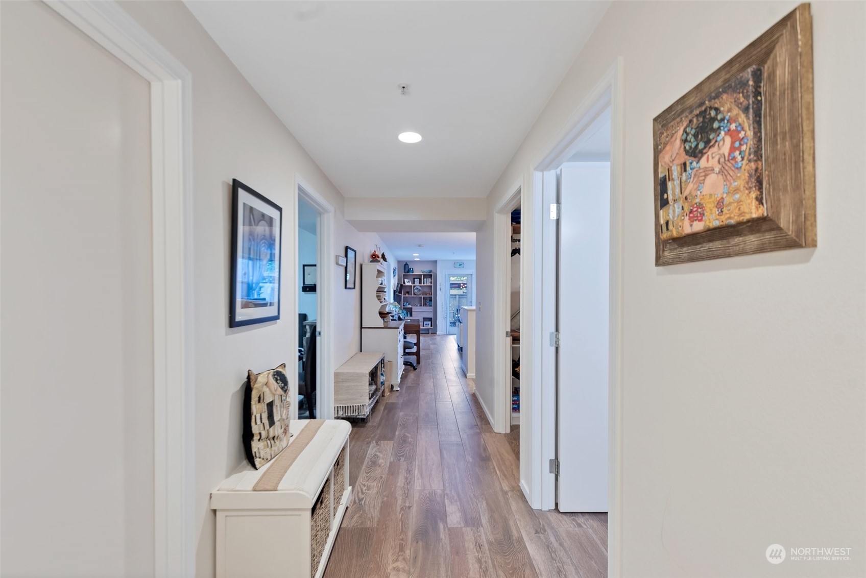 654 5th Avenue S Unit: 101