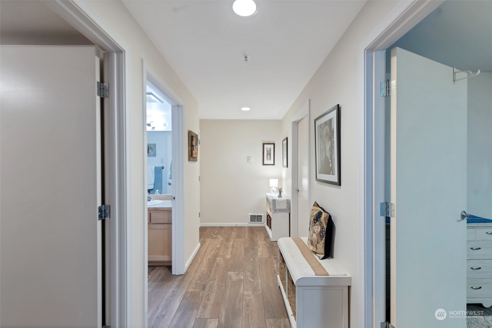 654 5th Avenue S Unit: 101