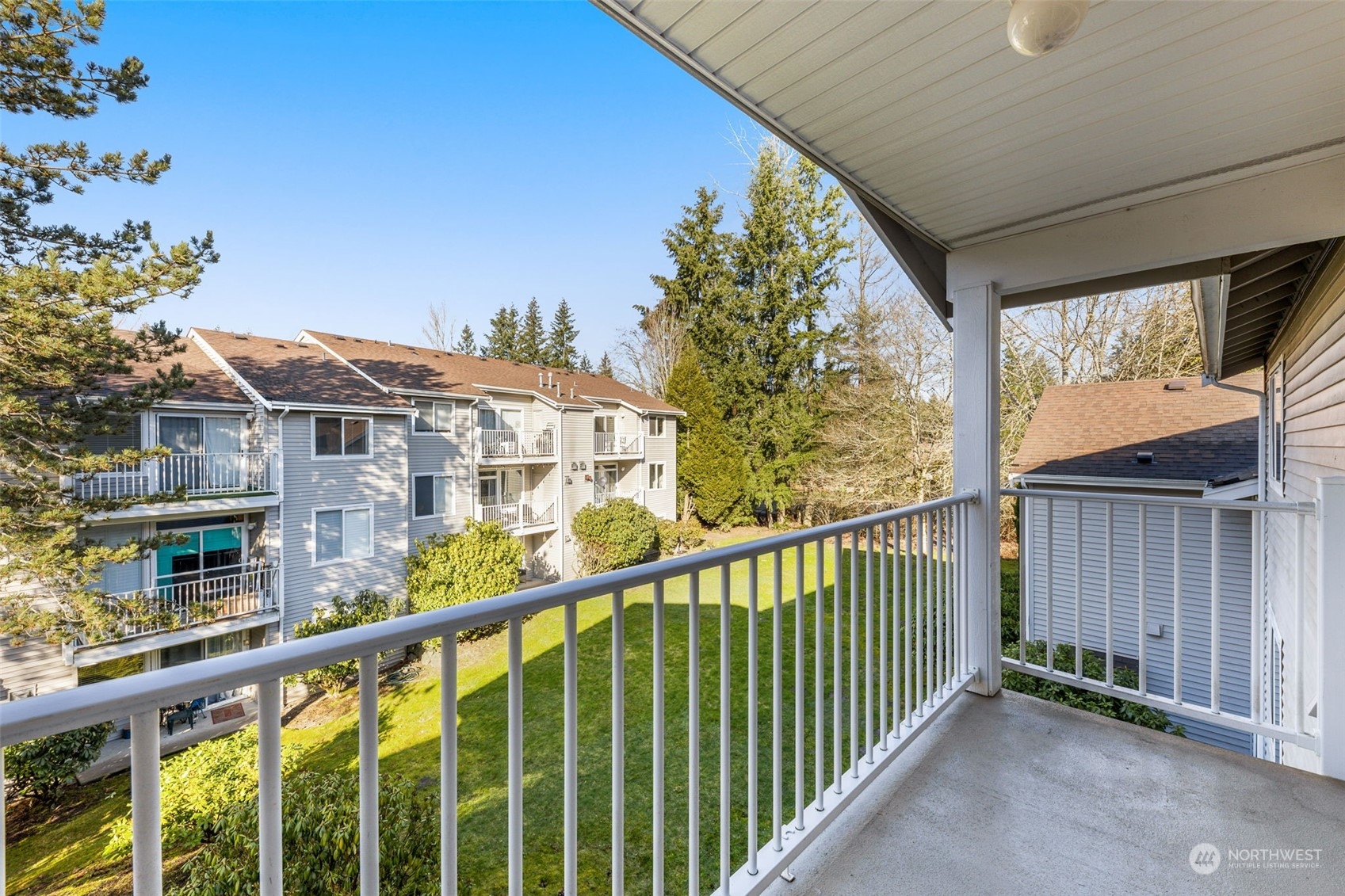 25235 SE Klahanie Boulevard Unit: J302